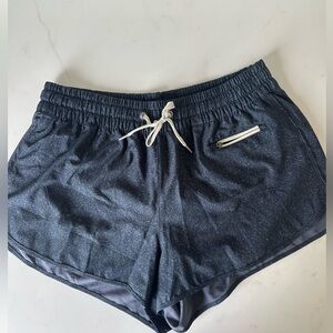 Vuori Clementine 2.0 shorts in Medium